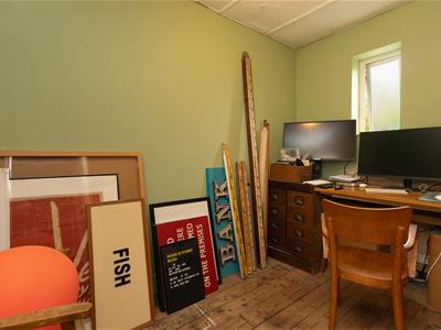 Picture 11